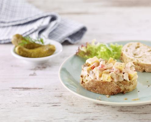 3263_Lehmanns Käsesalat mit Meerrettich Deko quer 1